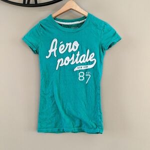 Classic green Aeropostale short sleeve tee